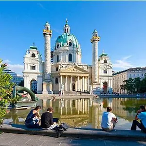 Operngasse-karlsplatz , Vienna Austria